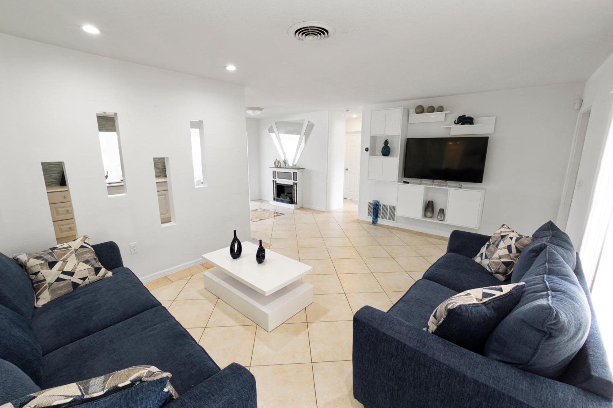 Paradise With Private Pool Sleeps 10 Near The Beach سَنرايز المظهر الخارجي الصورة